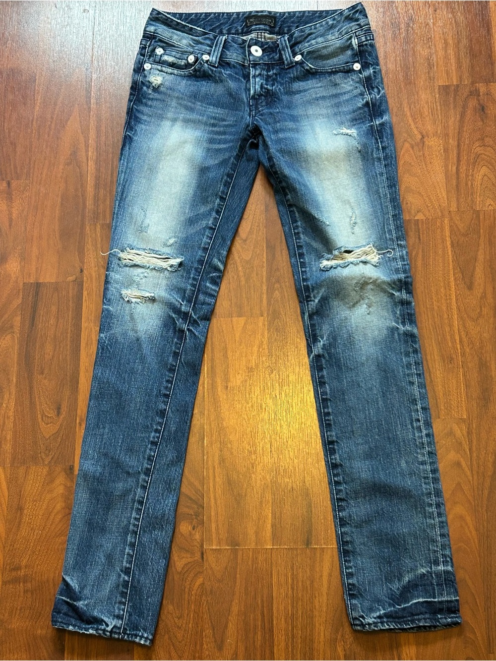 💙VERY RARE VNTG 💙MOUSSY VINTAGE DISTRESSED WOMENS BLUE JEANS SIZE 26